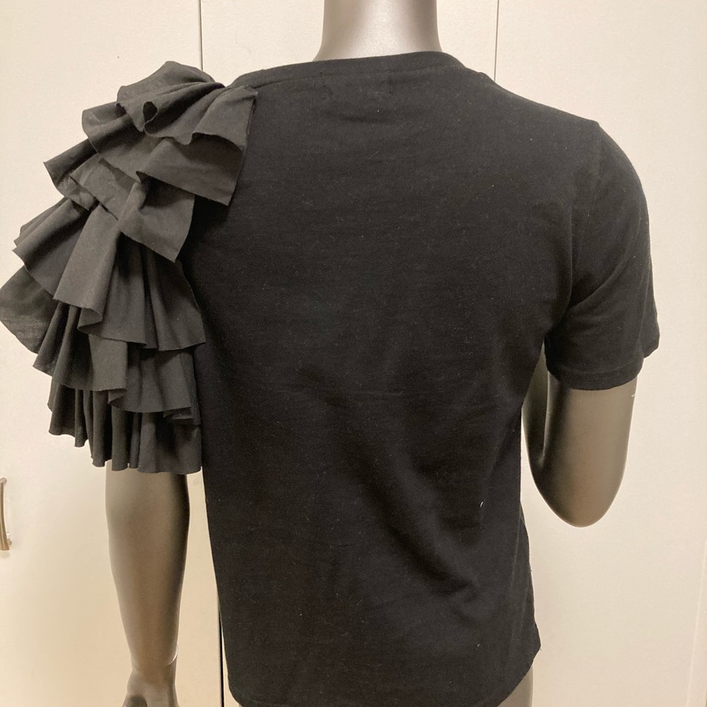 HBC Ruffle Fancy T-Shirt - Picture 4 of 6